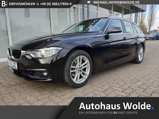 BMW 318 i Advantage Touring AHK-klappbar Navi Sounds