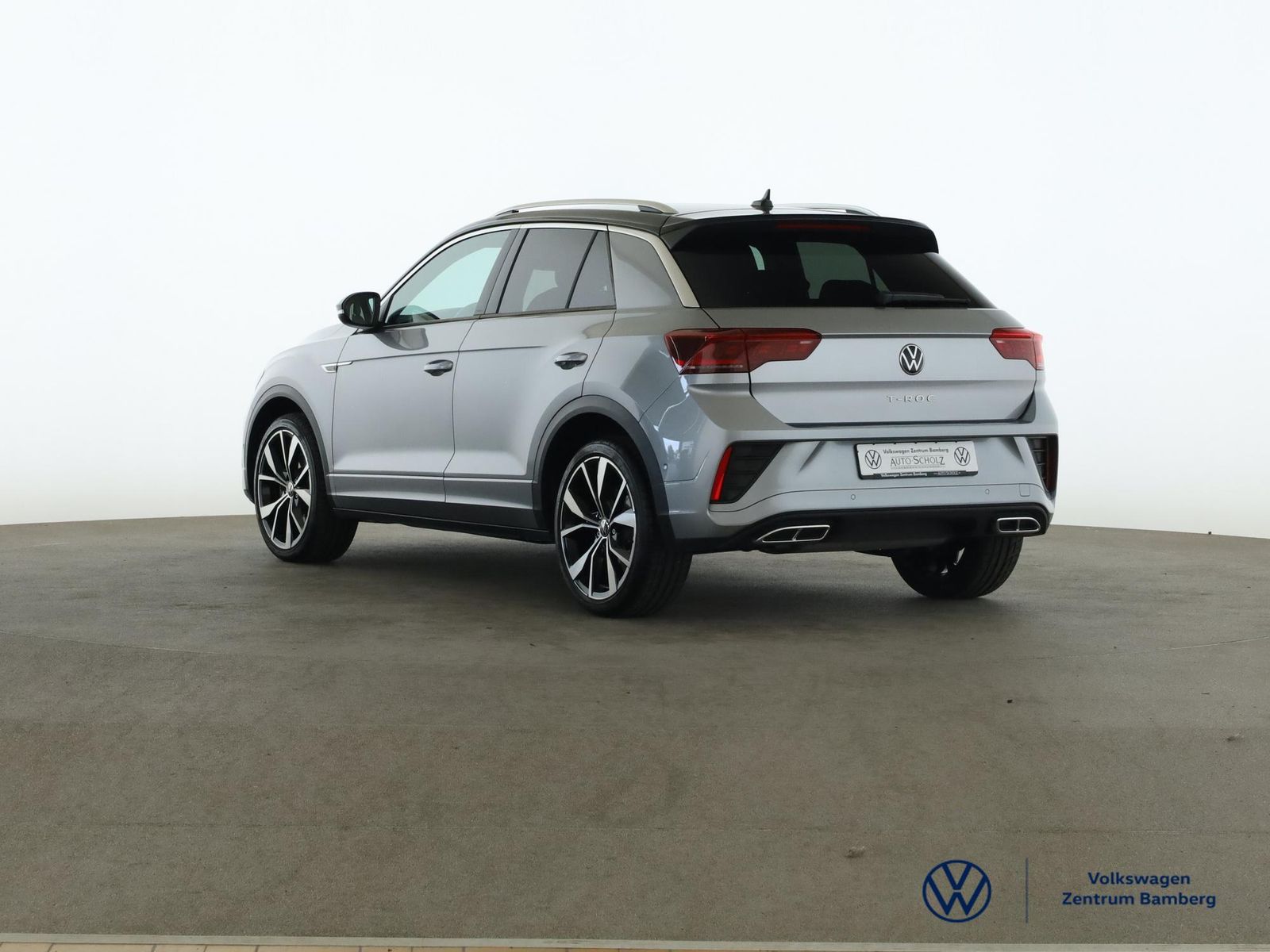 Volkswagen T-Roc 1.5 TSI R-LINE DSG AHK RFK MATRIX ACC NAV foto 4