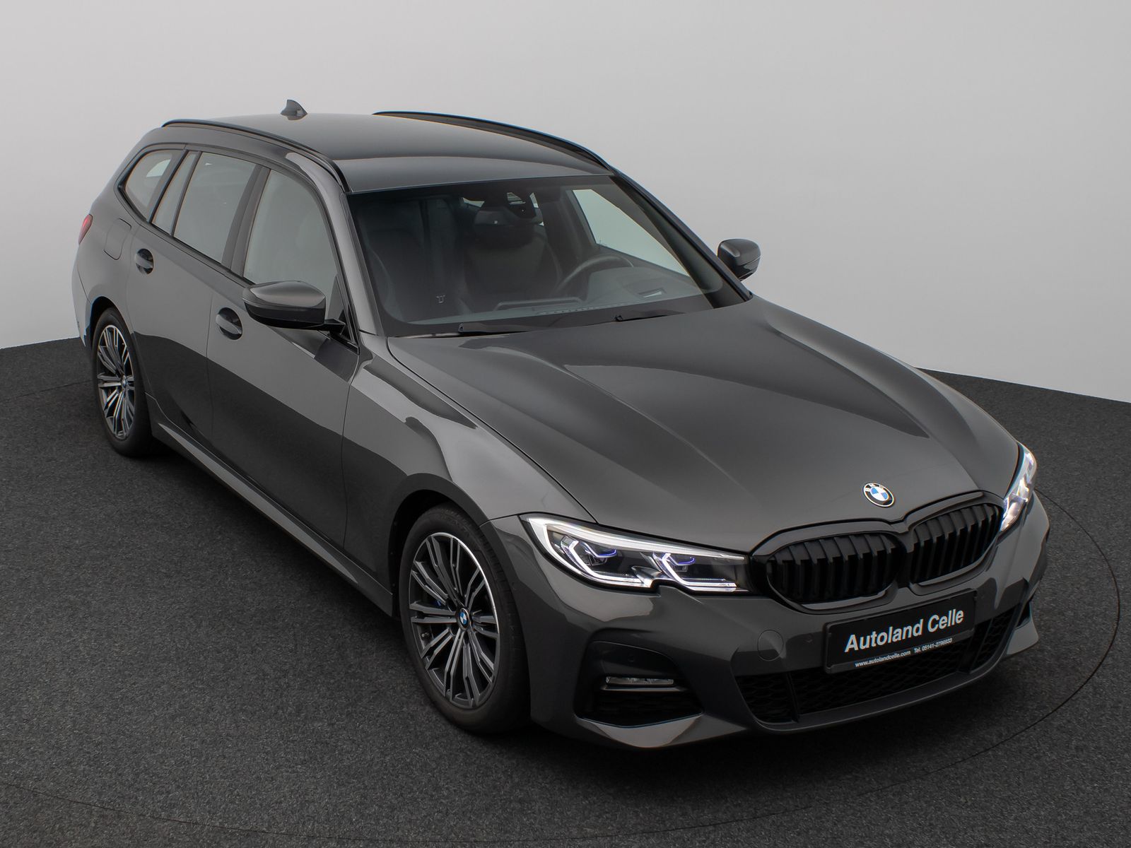 Fahrzeugabbildung BMW 330d xD M Sport Laser Kamera HUD HiFi Komfort