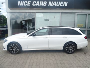 Mercedes E 200 - 2