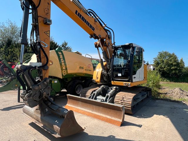 Liebherr Raupenbagger R914 compact