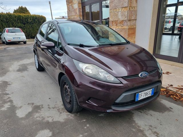 Ford Fiesta 1.4 TDCi 5p. Titanium