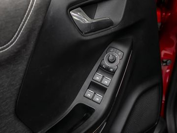 Ford Puma 1.0 Titanium Kamera Navi Spurhalteassistent