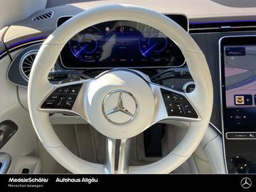 2022 Mercedes-BENZ EQE — миниатюра 19