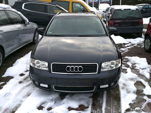 Audi A4 3.0 quattro Avant