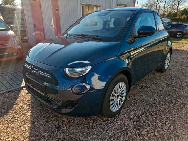 Fiat 500e 23,8 kw/h- Radiopaket-Winterpaket