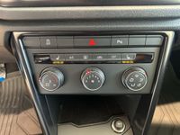 Volkswagen T-Roc 1.0TSI TüvNeu + Garantie Winterpaket Lane+