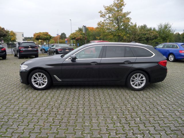 BMW 530 d xDrive Pano+4xKlima+LED+Cam+Navi+Leder+1.H