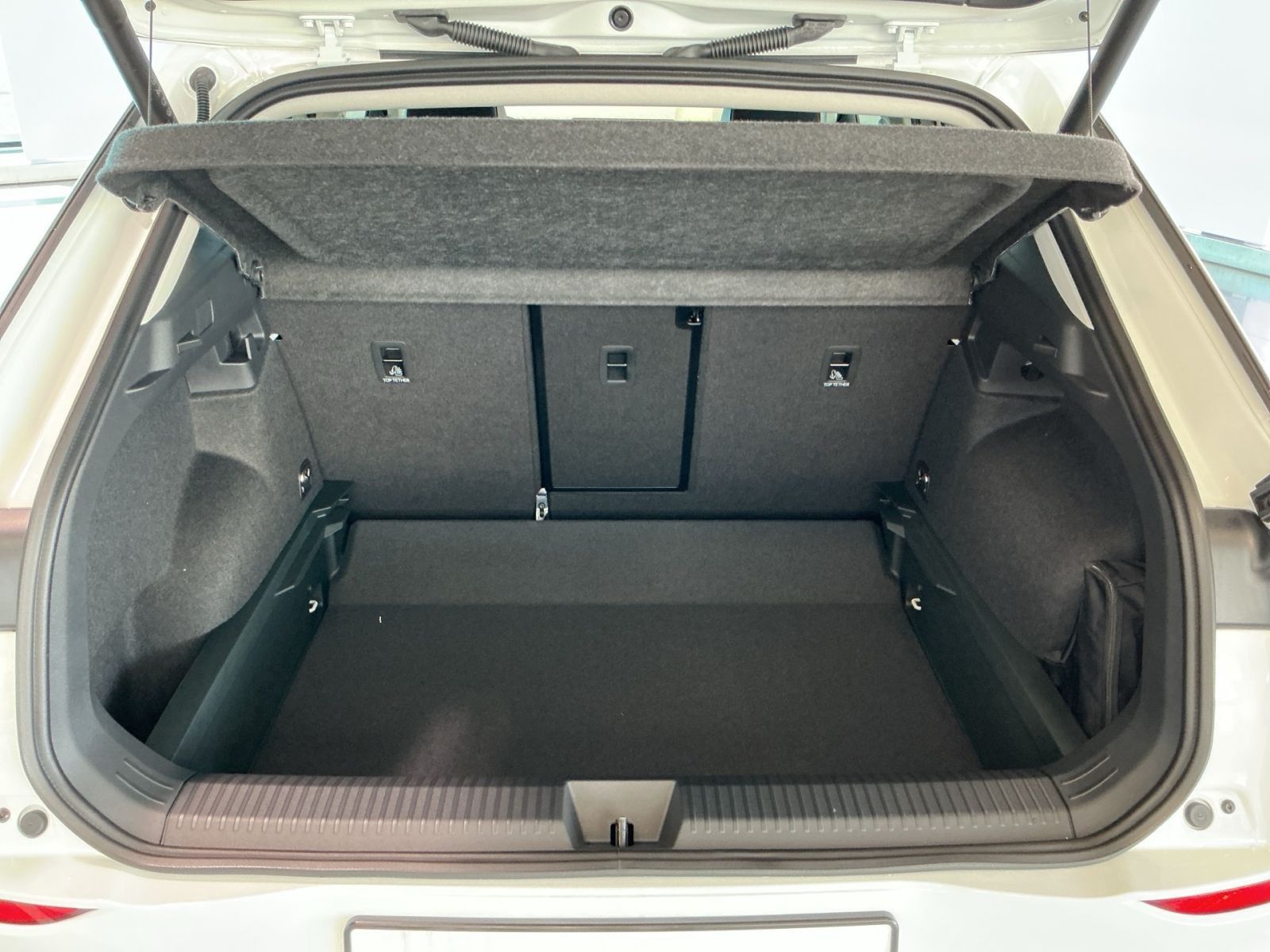 Volkswagen T-Roc - Bild 13