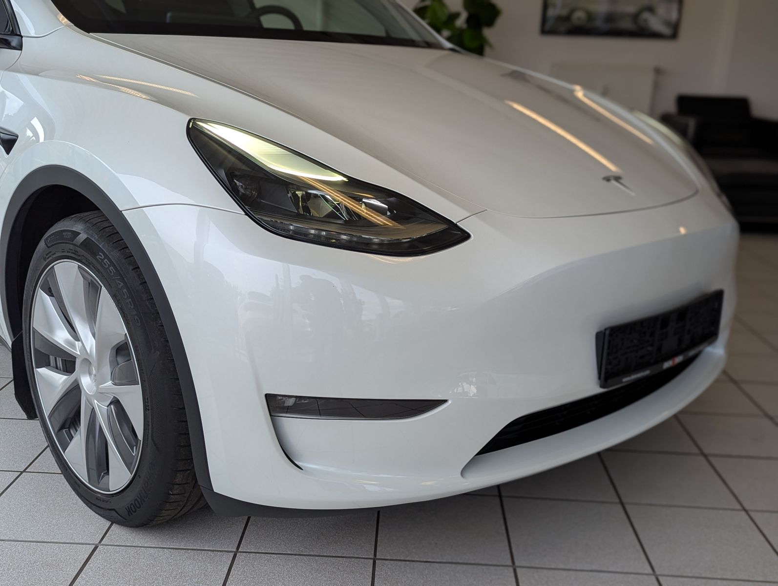 Tesla Model Y Long Range Dual AWD EAP AHK SOH-93,7% foto 10