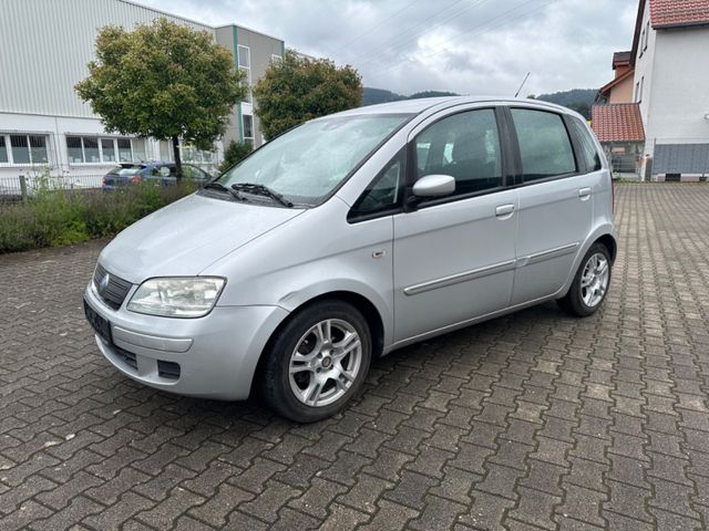 Fiat Idea 1.4 16V Dynamic Automatik