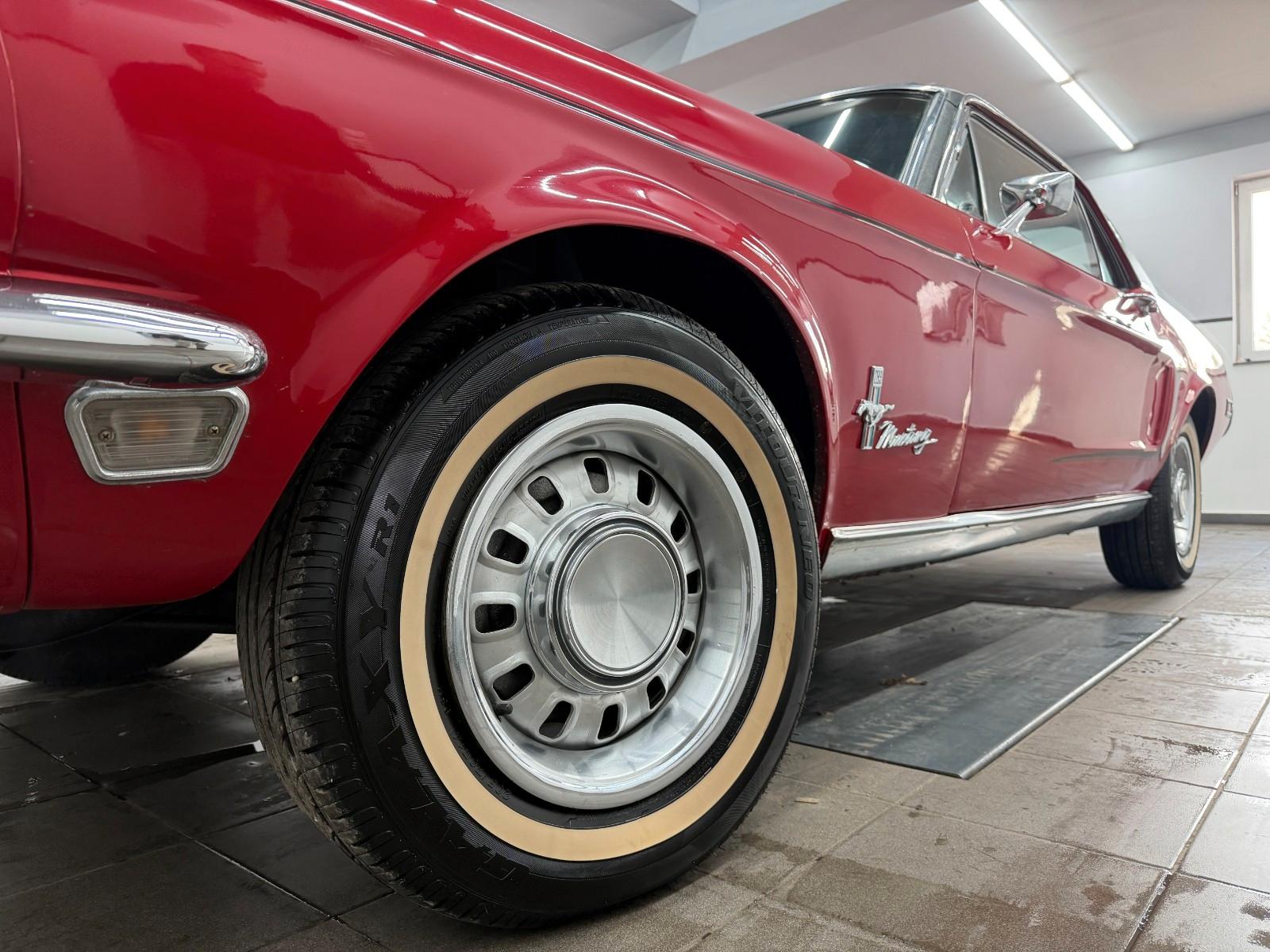 Ford Mustang Coupé 289 4.7 V8 194ch - Imatriculation collection - Flowmaster - Révision complète
