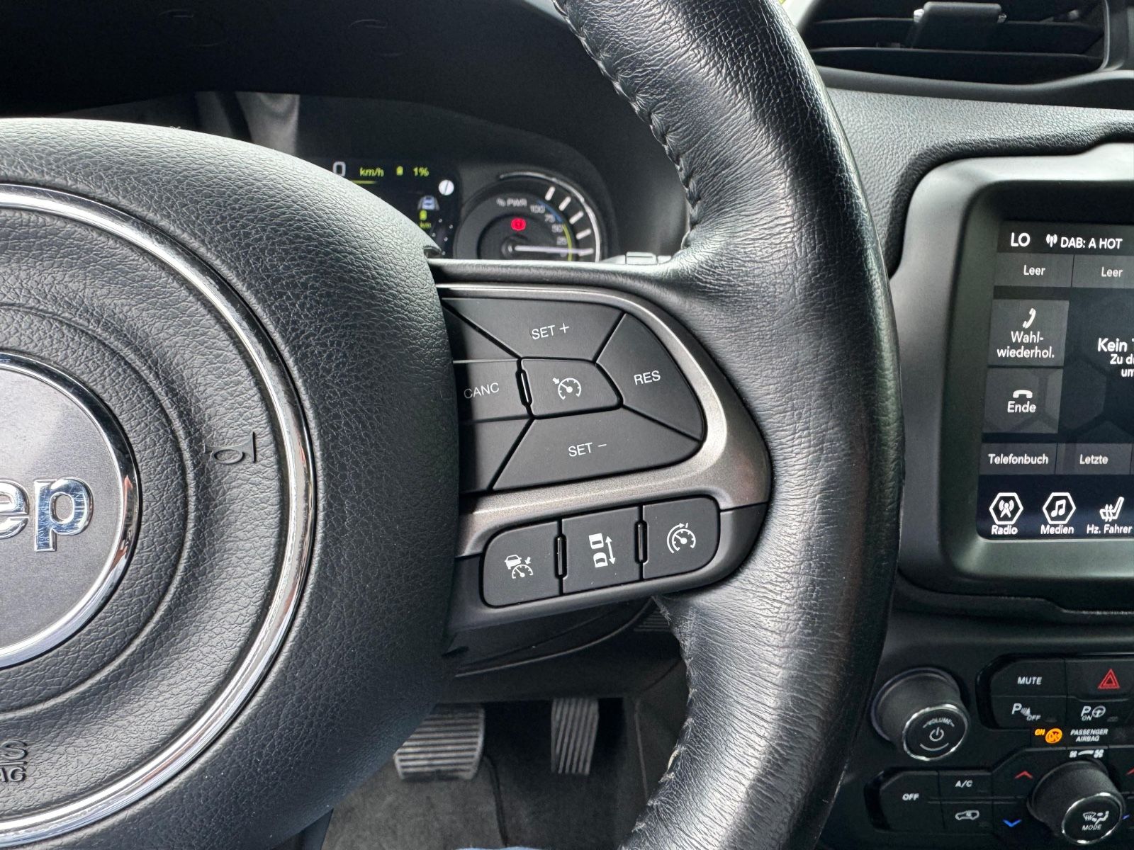 Renegade S  4xe*Aut.*Kamera*ACC*18"*Spurhalte.*