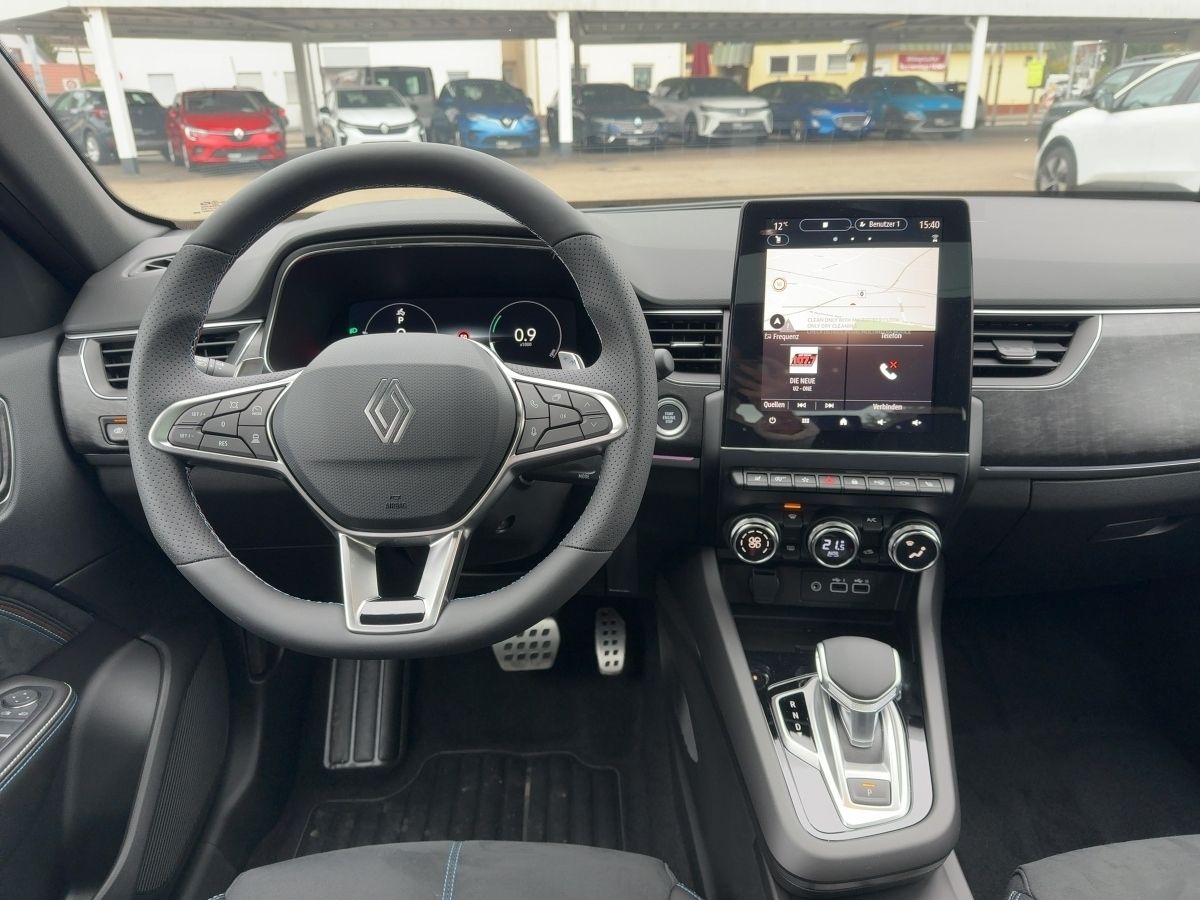 Fahrzeugabbildung Renault Arkana Esprit Alpine 160 EDC Glasdach