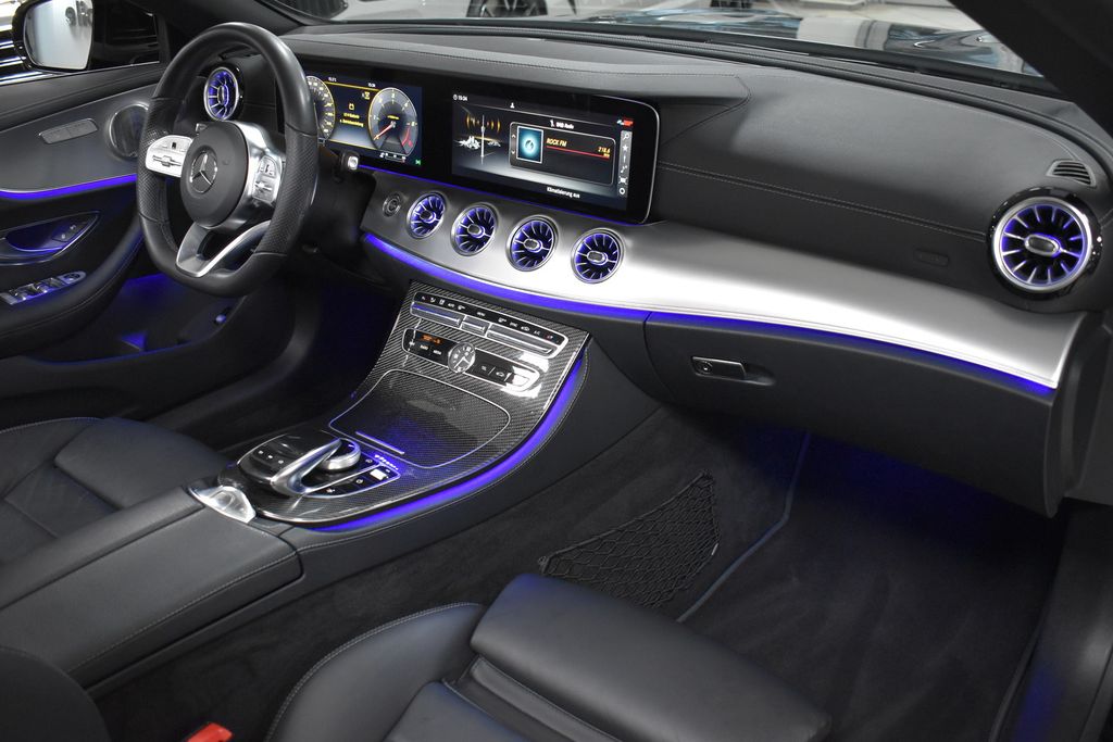 Mercedes-Benz E 350 d Cabrio AMG DISTR CARBON HUD NETTO 38.600