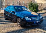 Mercedes-Benz C 160 Sportcoupé - - Mercedes-Benz C 160: Coupe