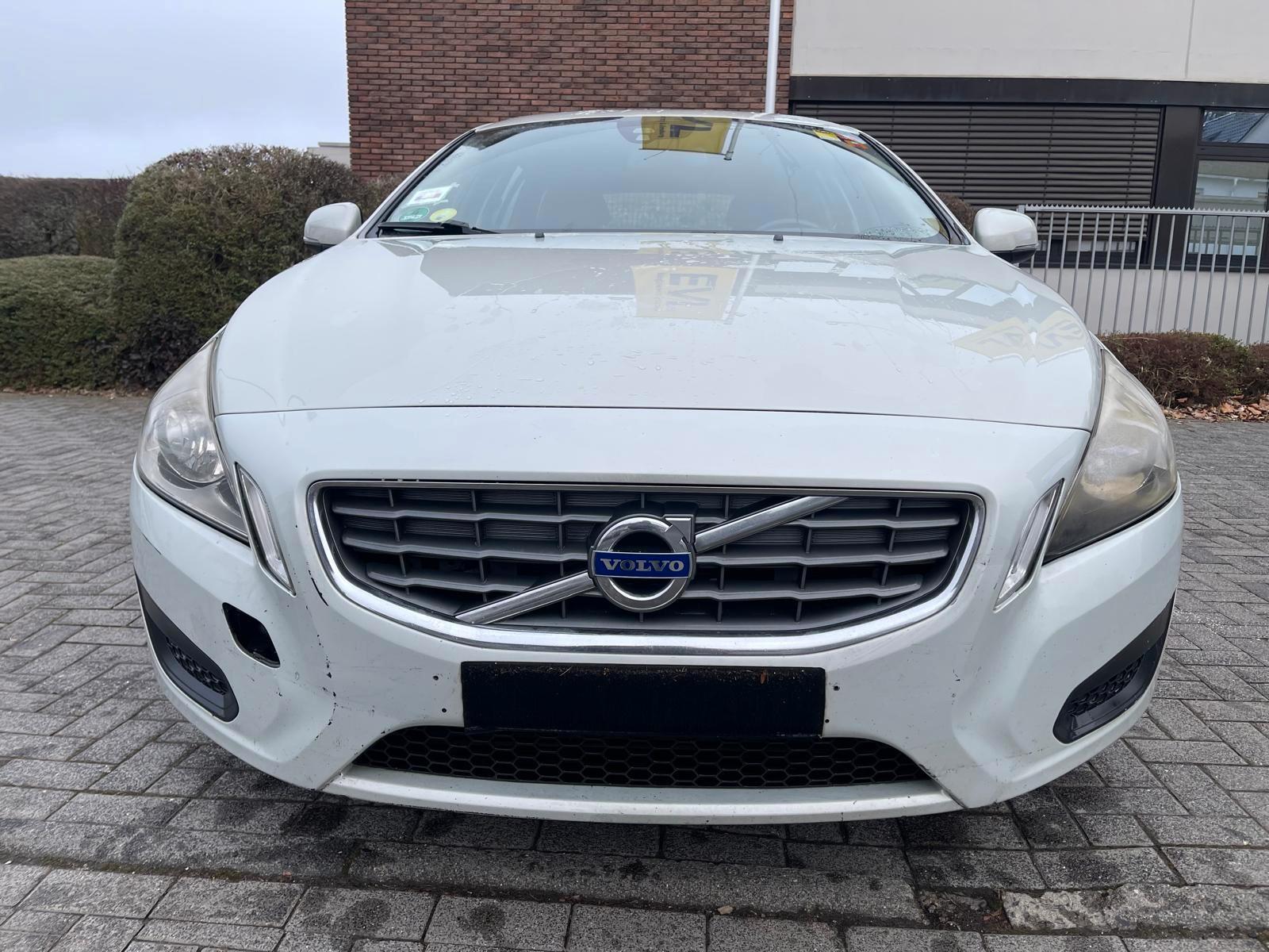 Volvo V60 D2 1,6