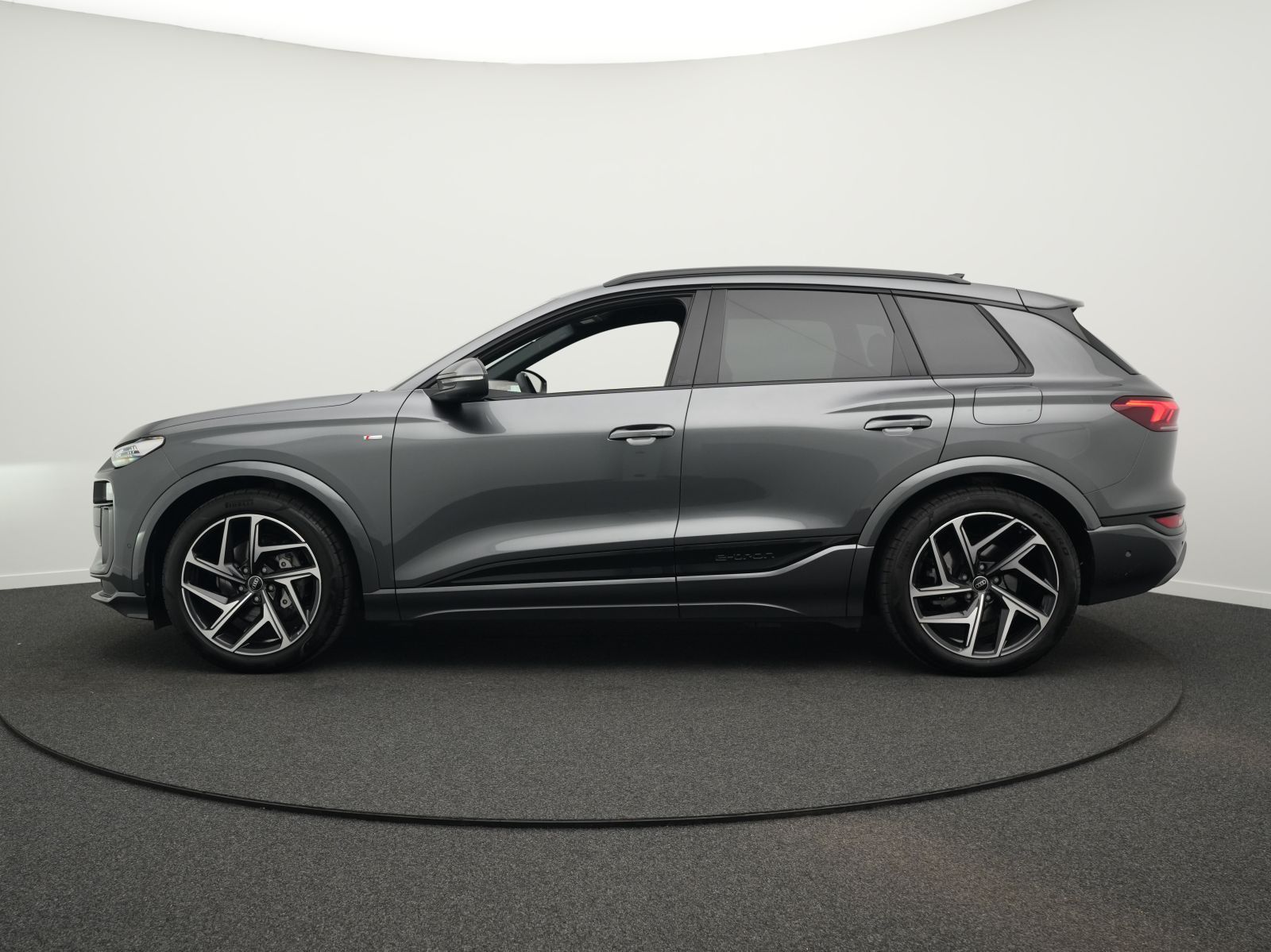 Audi Q6 e-tron performance Wärmep. AHK B&O HdUp 360° foto 11