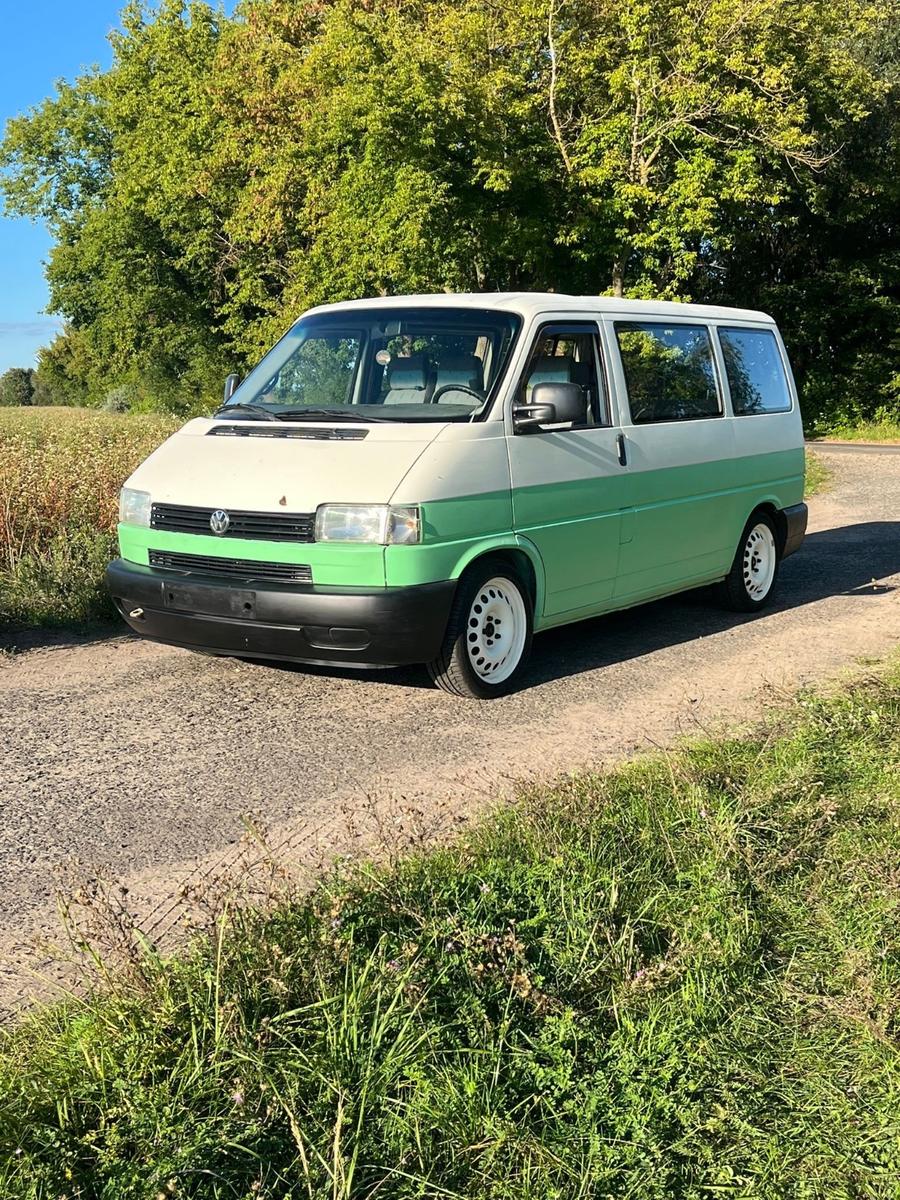 Volkswagen T4 Caravelle