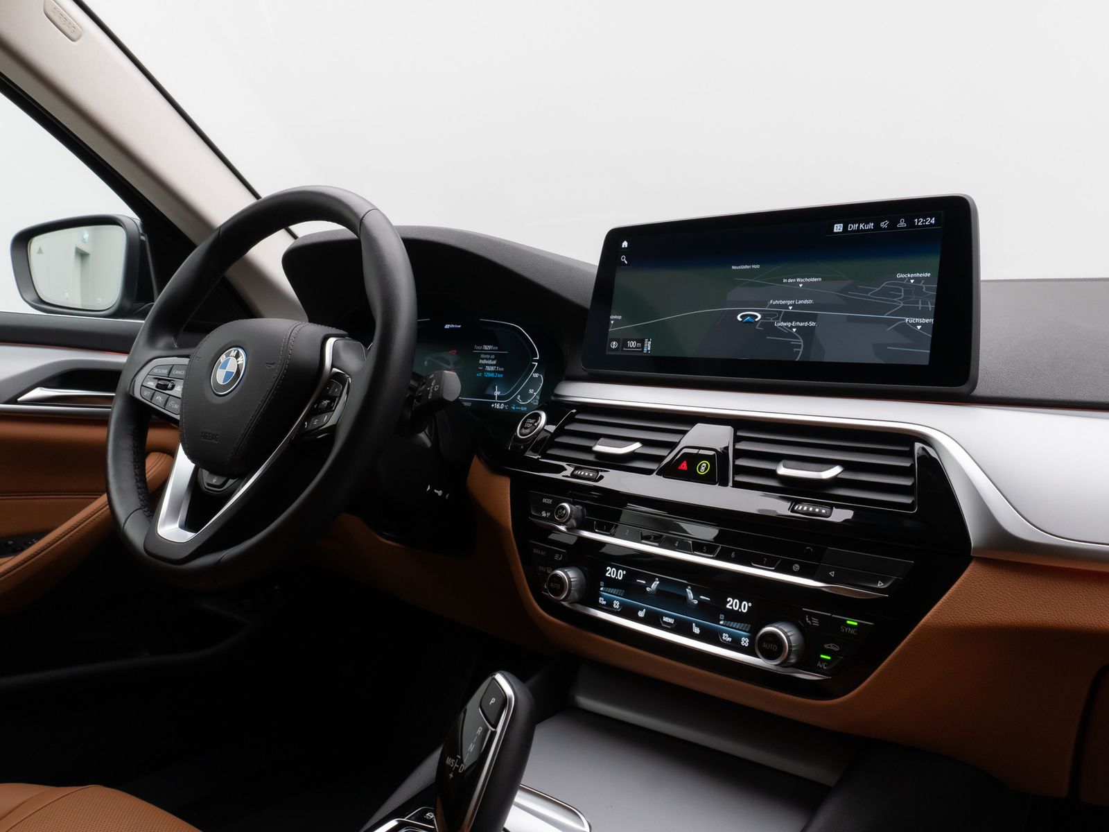 Fahrzeugabbildung BMW 530e xD Laser Kamera HUD DAB HiFi 4xKlima AHK