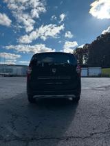 Dacia Lodgy Stepway Selection - Dacia Lodgy: Stepway Selection