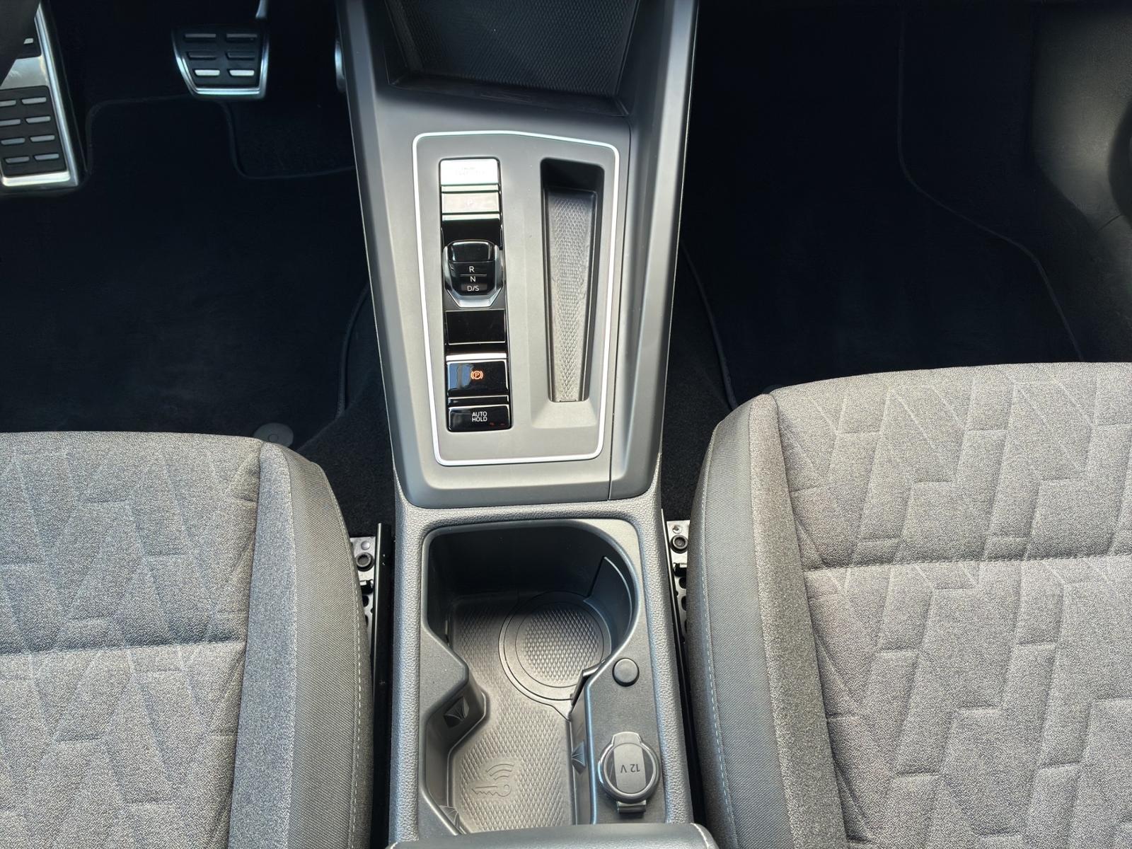 Volkswagen Golf VIII 1.0 eTSI DSG "MOVE" *LED*APP*, миниатюра 12