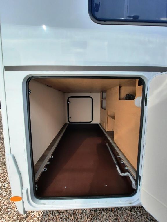 Fahrzeugabbildung Sunlight T 68 Adventure Edition Verfüg./Sparen Sie 4.086,