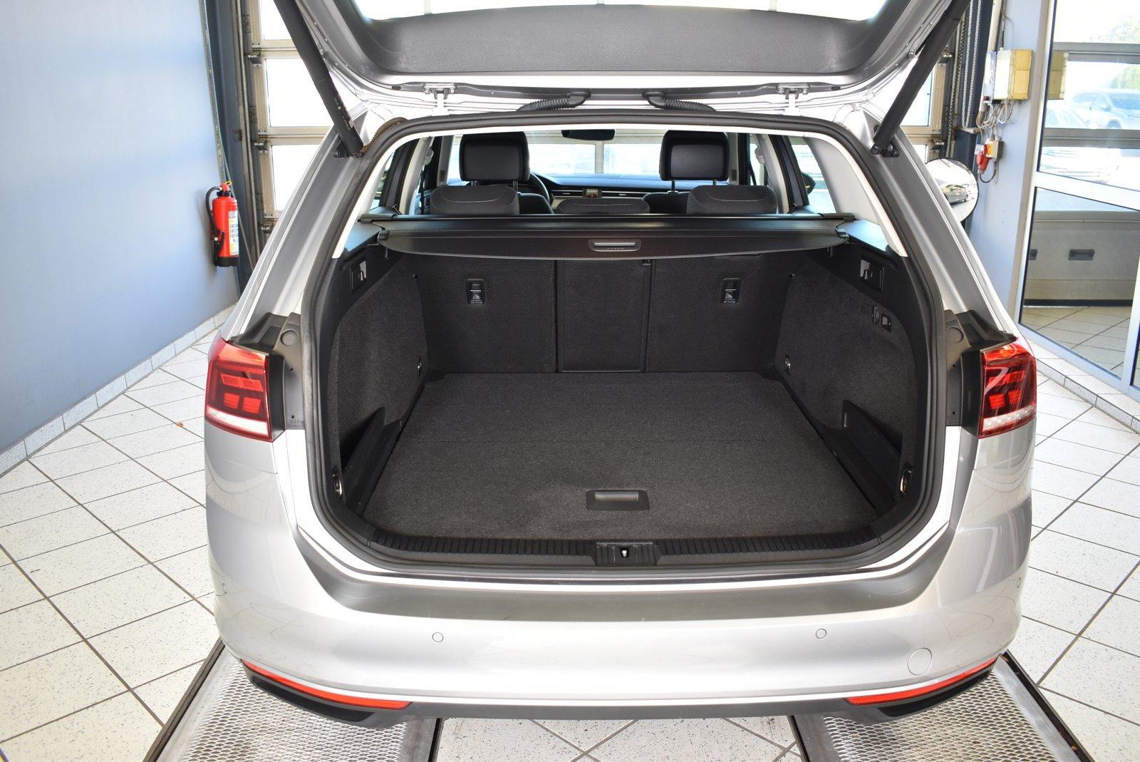 Volkswagen Passat 2.0TDI Business DSG*AHK*Matrix, миниатюра 9