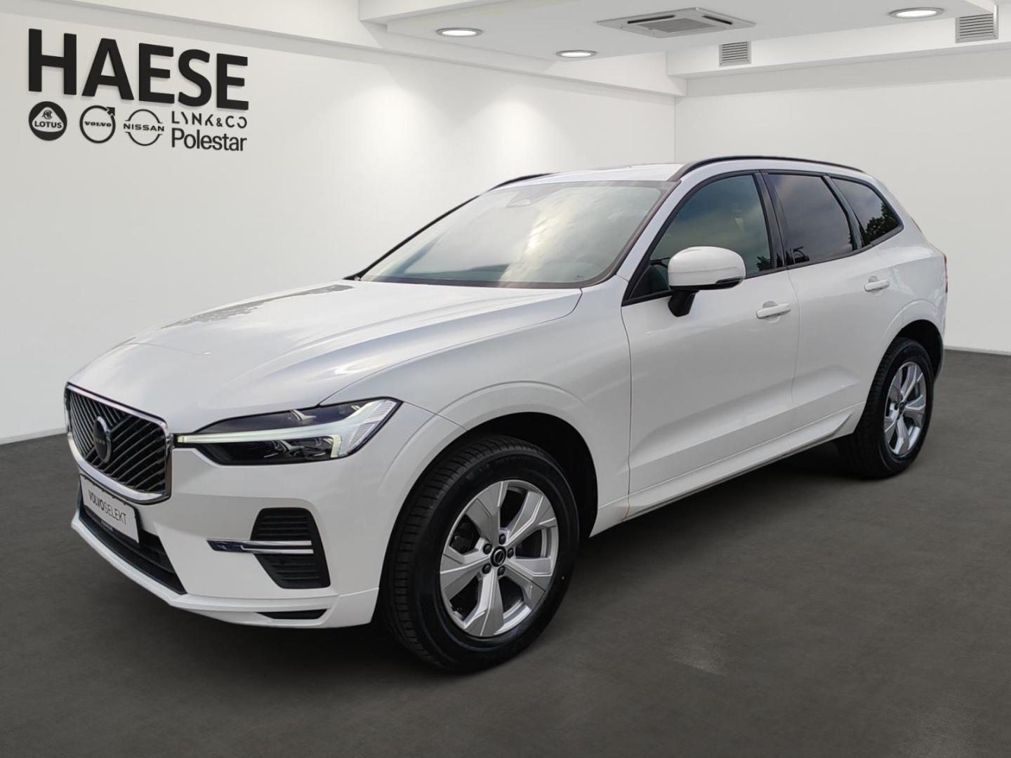 Volvo XC60 B5 Core AWD Facelift Soundsystem LED Sperrd