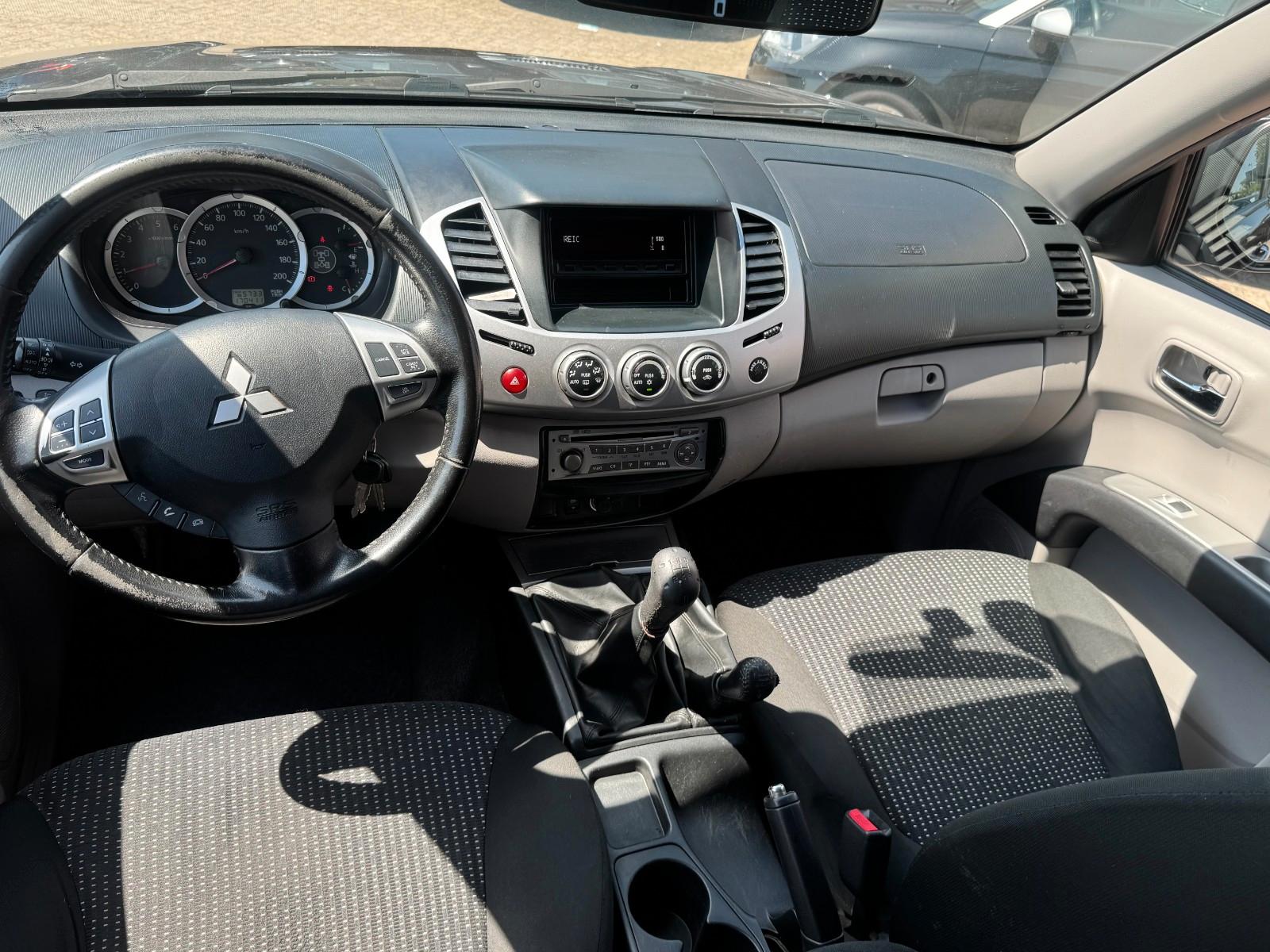 Mitsubishi L200 Intense Doppelkabine 4WD/Hardtop/Klima/