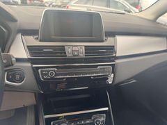 Fahrzeugabbildung BMW 225 225 i xDrive Active Tourer Automatikgetriebe