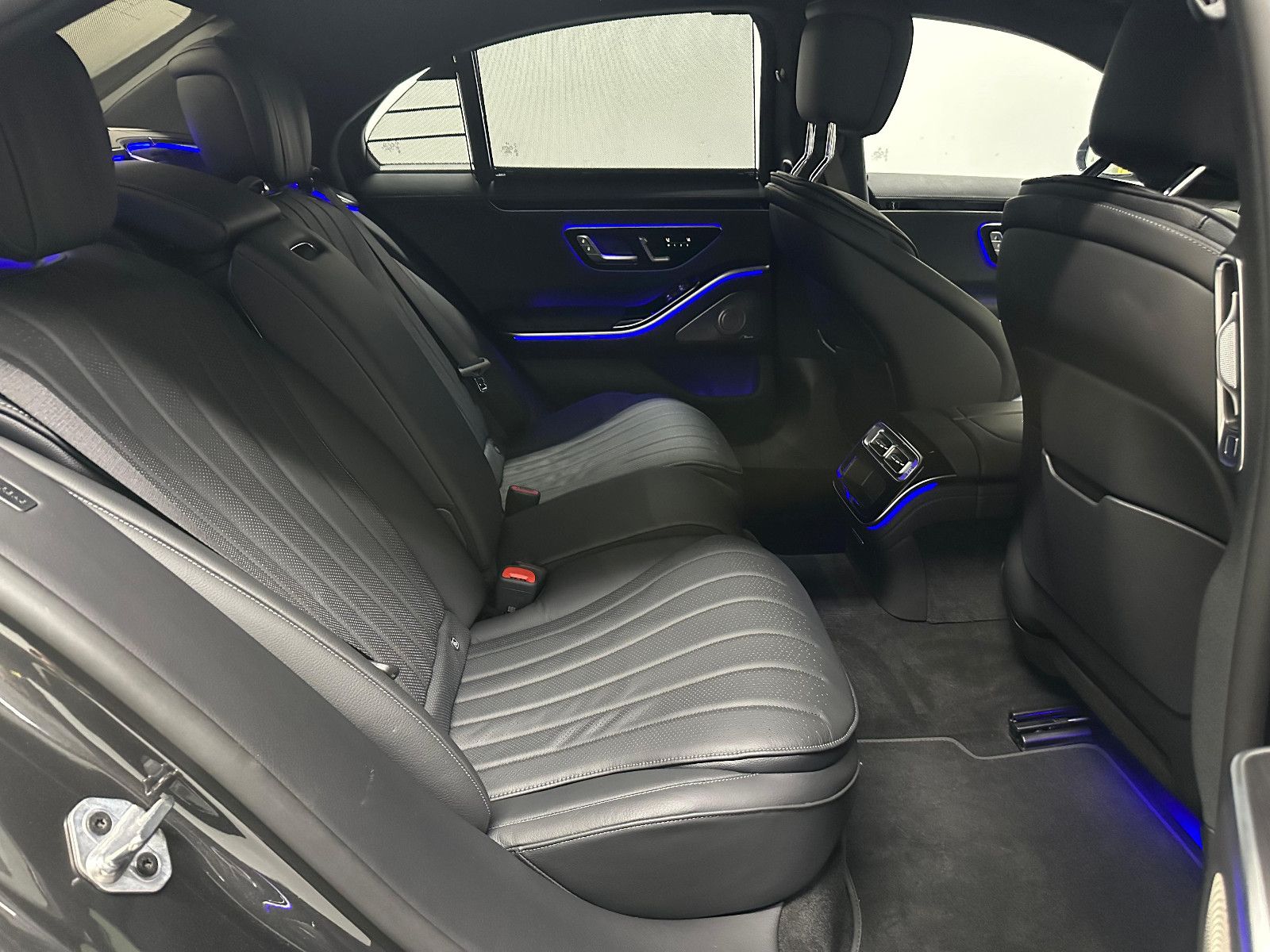 Fahrzeugabbildung Mercedes-Benz S 580 e *HEADUP*HA LENKUNG*SITZKLIMA*