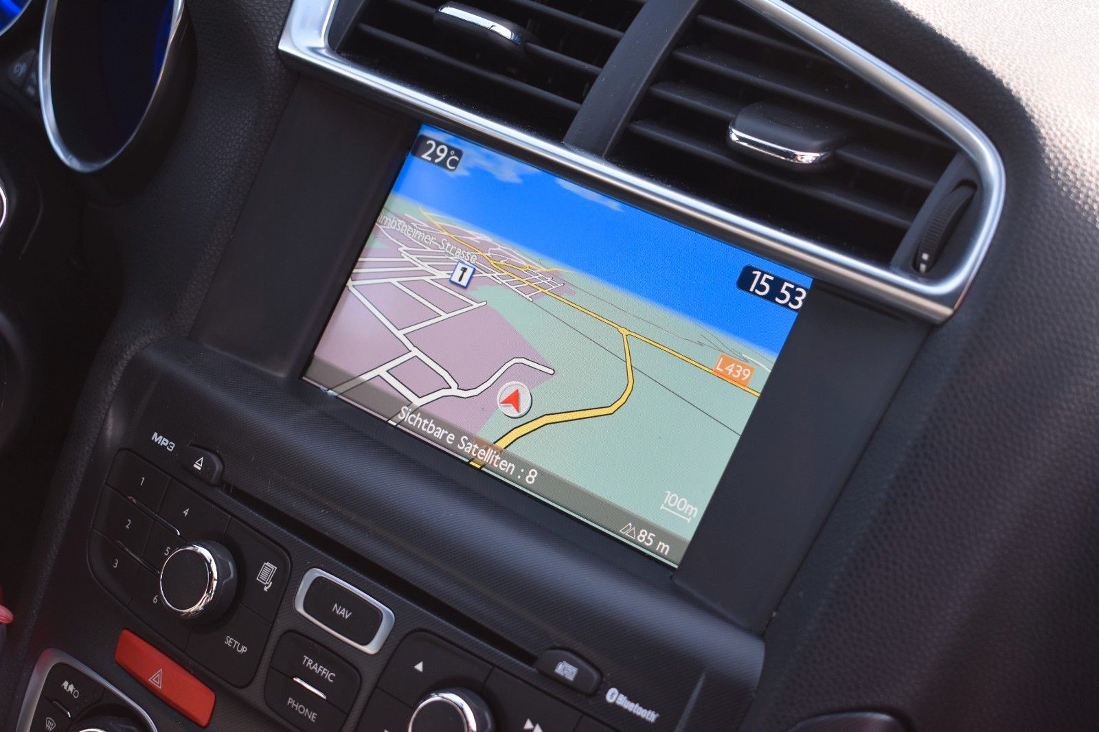 Fahrzeugabbildung Citroën DS4 SoChic
