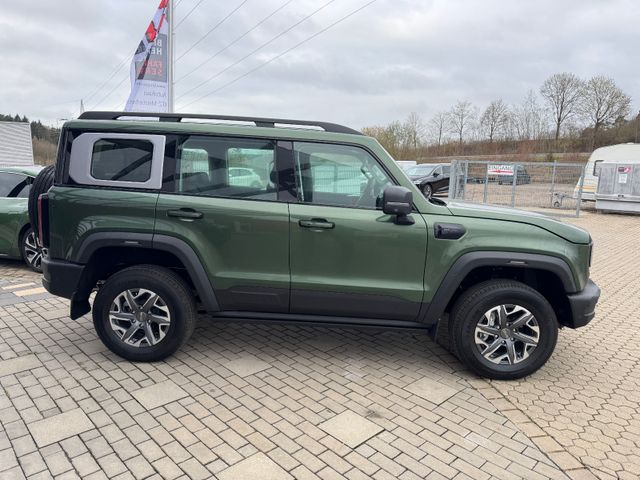 BAIC BJ40 2.0T 4WD 8 Gang AT PanoSitzhzg und Belüft.