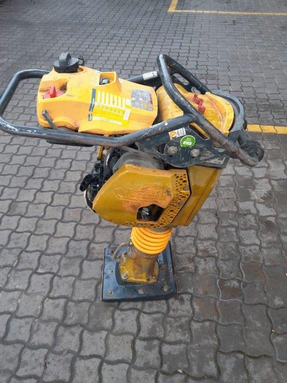 BOMAG STAMPFER BT60 / 23CM