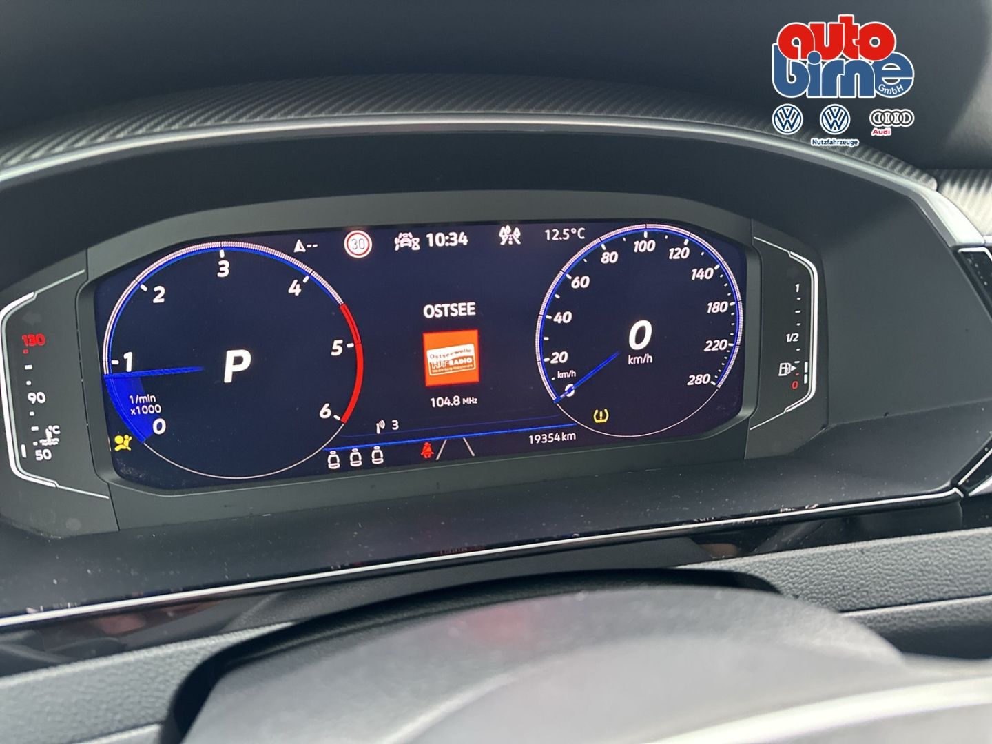 Arteon Shooting Brake2.0 TDI R-Line 4Motion HUD 