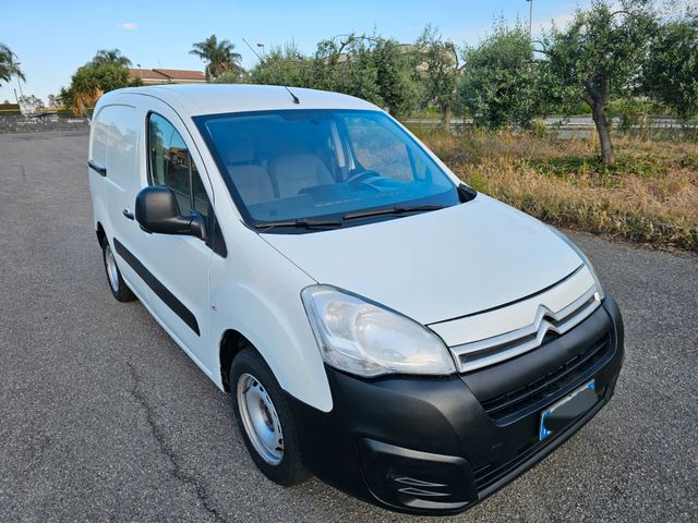 Peugeot Berlingo 3 posti ,full