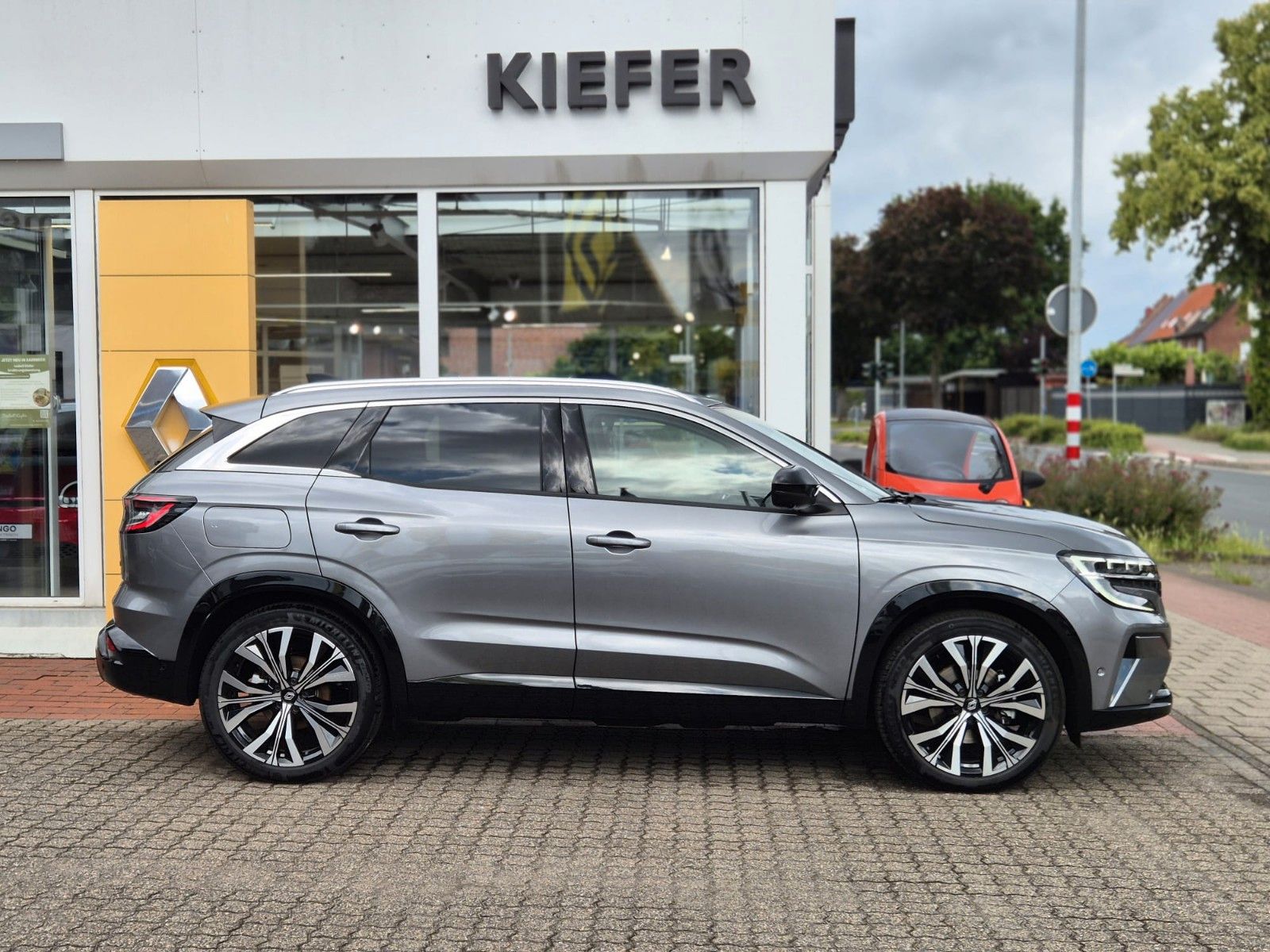 Renault Austral Iconic E-Tech 200 Harman-Kardon imagem 2