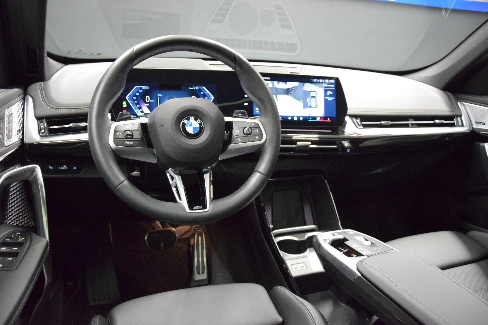 Fahrzeugabbildung BMW X1 20d xDrive M Sport Pano HuD ACC h/k Memory