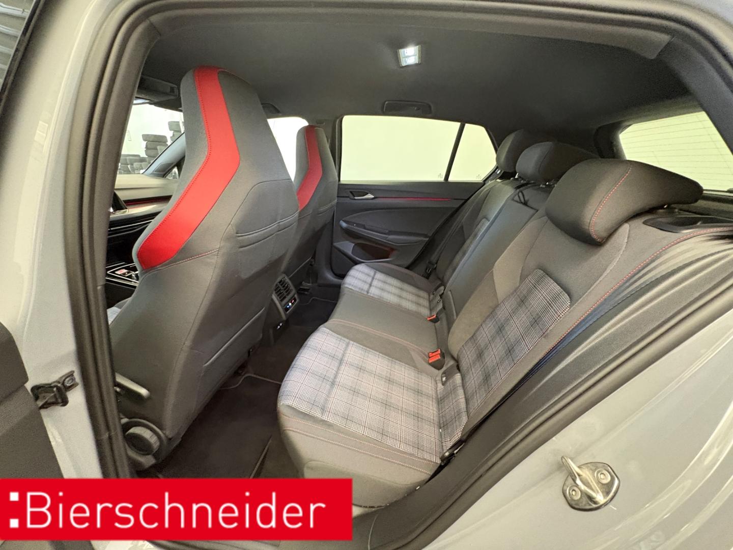 Volkswagen Golf GTI 8 2.0 TSI DSG IQ-LIGHT DIGITAL COCKPIT, миниатюра 9