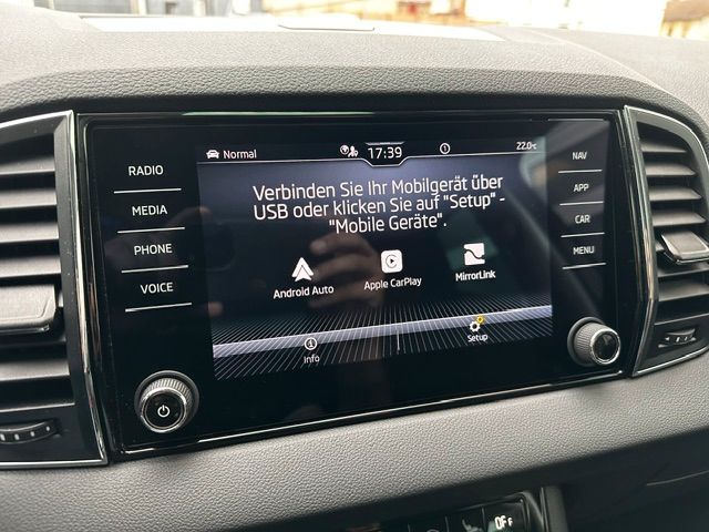 Karoq Tour MATRIX;ALARM;BFS;CARPLAY