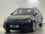 Skoda Superb TDI Combi 4x4 Ambition Virtual ACC LED - Skoda Superb: Standheizung