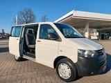 Volkswagen T5 Transporter Bus Kombi 8 Sitze Klima - VW T5 Transporter Gebrauchtwagen in Leipzig