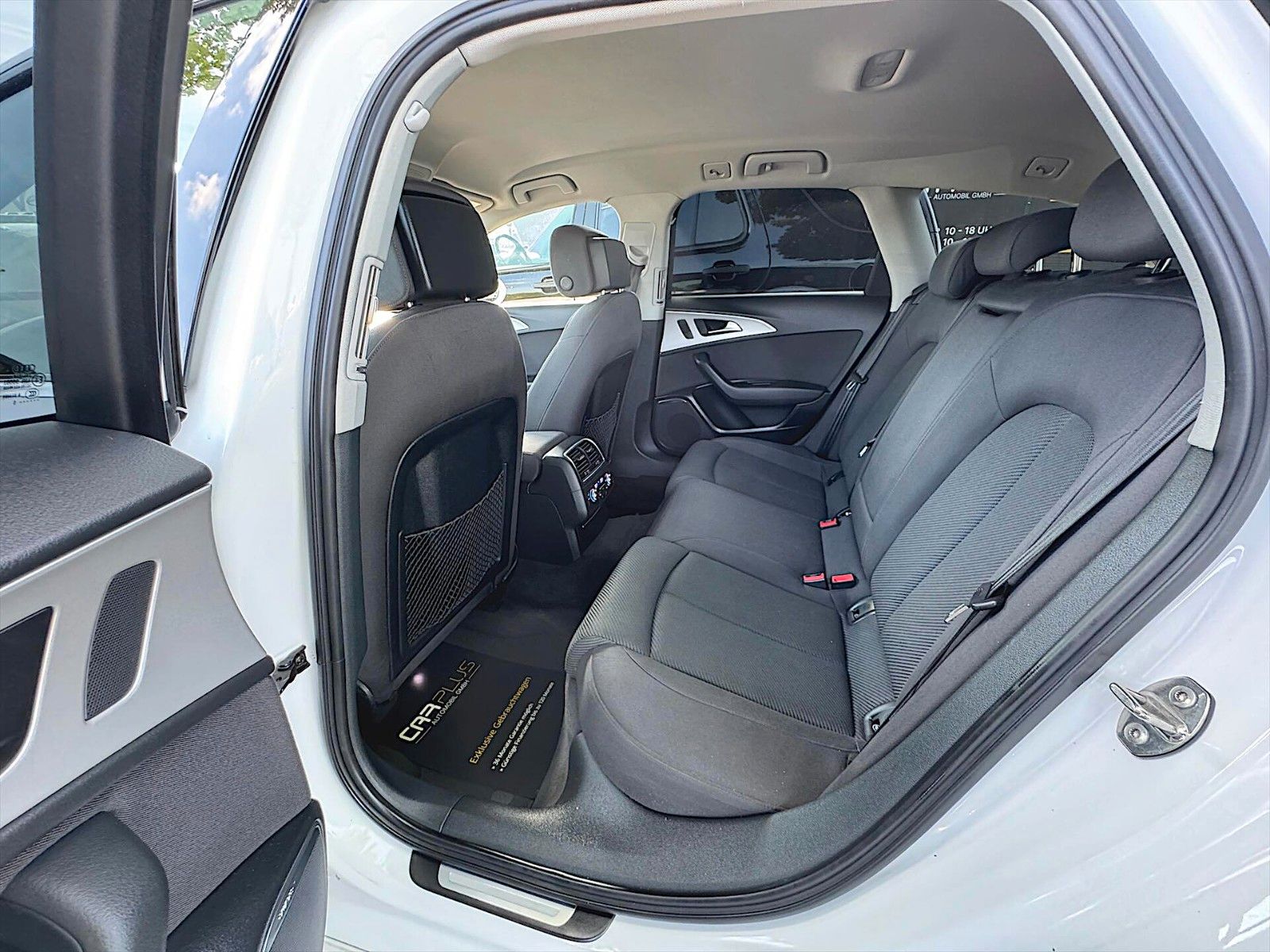 Fahrzeugabbildung Audi A6 Avant 2.0 TDI ultra Sport *LED*Navi*BOSE*