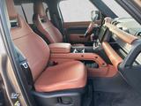 Land Rover Defender P635 OCTA AHK Matte Folie 6D Dynamic - Land Rover Defender OCTA mit Benzin-Antrieb