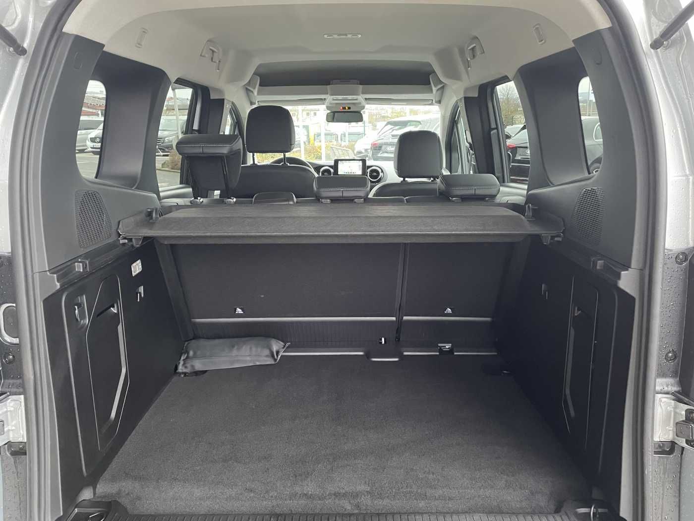 Fahrzeugabbildung Mercedes-Benz T 180 d Progressive Edition Kamera LED MBUX SHZ