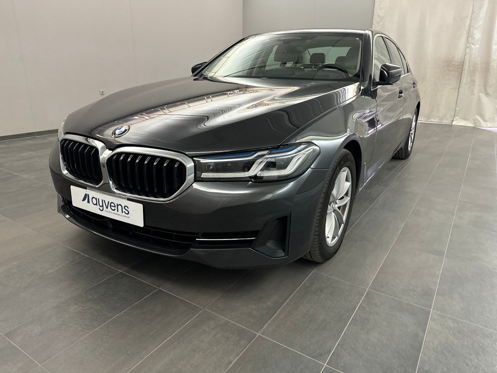 BMW 520 - 1