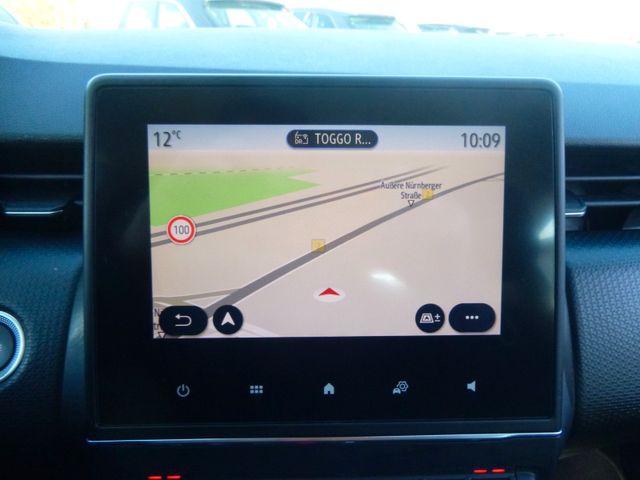 Fahrzeugabbildung Renault Clio V 1,0 TCe >Navi/LED-Licht/TEMP<