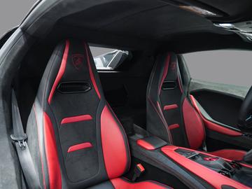 صورة 7 لـ 2025 Lamborghini TEMERARIO