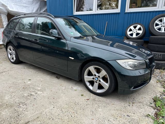 BMW 318d Touring